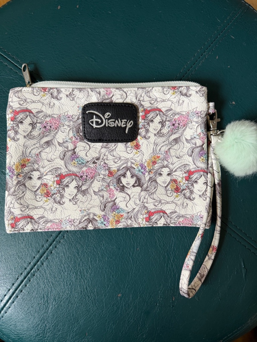 Disney White Floral Princess Wristlet Clutch